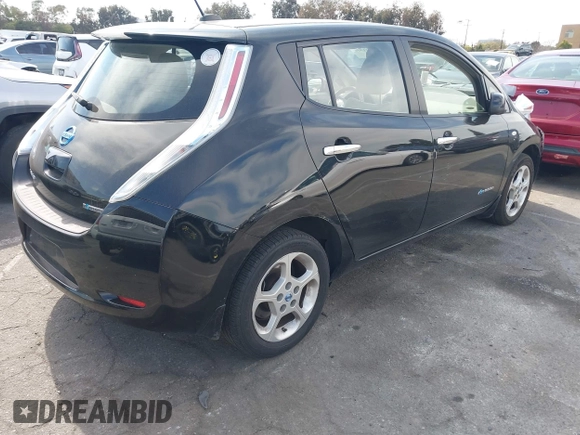 2011 Nissan LEAF SL-e with VIN JN1AZ0CP3BT006608, listed as a IAAI auction lot 41631300 with 60,831 mi miles. Bid and sale history available at carsss.com. Image 4.