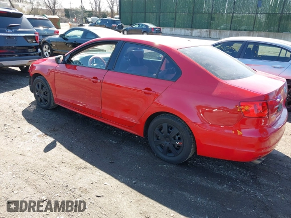 2014 Volkswagen Jetta S z VIN 3VW2K7AJ2EM391611, wystawiony jako IAAI lot #41925995 z przebiegiem 87 341 mil mil oraz . Historia ofert i sprzedaży dostępna na DreamBid. Obrazek 3.