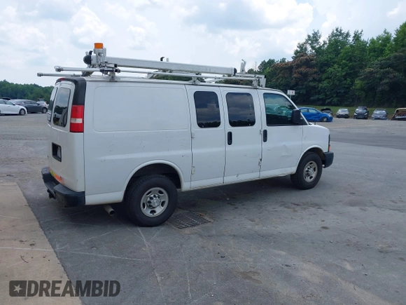 2015 Chevrolet Express Cargo with VIN 1GCWGFCF9F1283932, listed as a IAAI auction lot 42529084 with 188,967 mi miles and . Bid and sale history available at DreamBid. Image 4.