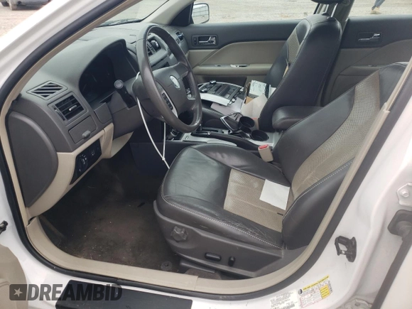 2010 Mercury Milan Premier z VIN 3MEHM0JAXAR655099, wystawiony jako Copart lot #51389705 z przebiegiem Nie podano mil oraz Szkoda całkowita • Salvage title. Historia ofert i sprzedaży dostępna na DreamBid. Obrazek 7.