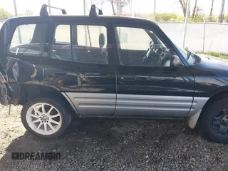 2000 Toyota RAV4 with VIN JT3GP10V5Y7073965, listed as a IAAI auction lot 42013237 with 284,594 mi miles and . Bid and sale history available at DreamBid. Image 13.