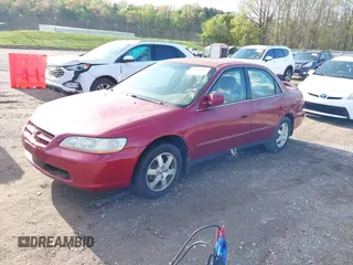 2000 Honda Accord SE z VIN JHMCG5671YC026240, wystawiony jako IAAI lot #41955934 z przebiegiem 269 599 mil mil oraz . Historia ofert i sprzedaży dostępna na DreamBid. Obrazek 2.