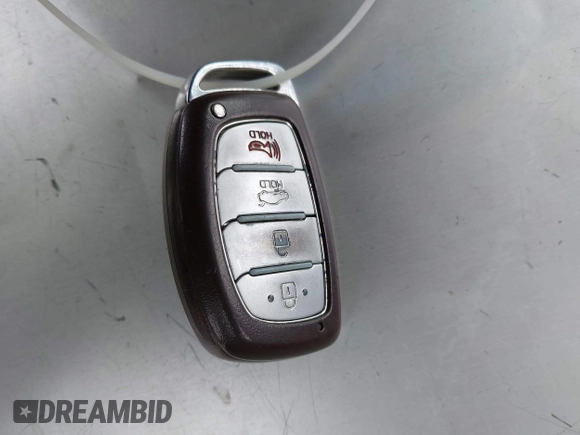 2016 Hyundai Sonata Hybrid SE with VIN KMHE24L13GA027768, listed as a IAAI auction lot 42043333 with 46,322 mi miles. Bid and sale history available at carsss.com. Image 11.