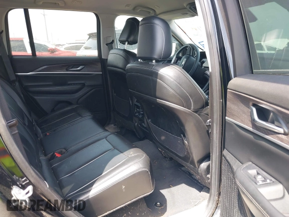 2023 Jeep Grand Cherokee Limited с VIN 1C4RJHBG7PC529001, выставлен на аукционе IAAI как лот 41921793 с пробегом Не указан миль и . История ставок и продаж доступна на DreamBid. Изображение 8.