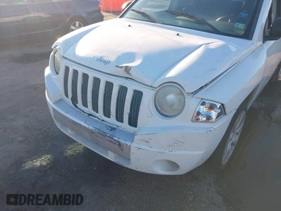 2007 Jeep Compass Limited with VIN 1J8FF57W07D193729, listed as a IAAI auction lot 41337781 with 173,928 mi miles. Bid and sale history available at carsss.com. Image 6.