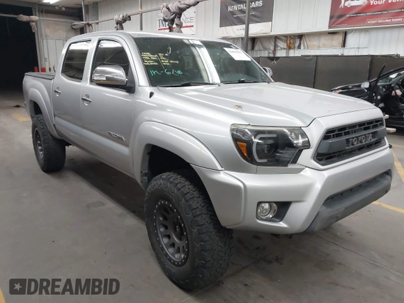 2013 Toyota Tacoma z VIN 3TMLU4EN0DM123507, wystawiony jako IAAI lot #42691592 z przebiegiem 100 894 mil mil oraz . Historia ofert i sprzedaży dostępna na DreamBid. Obrazek 1.