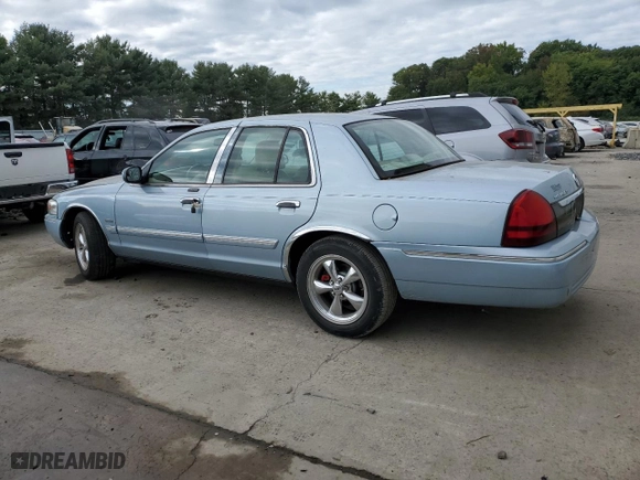2010 Mercury Grand Marquis LS with VIN 2MEBM7FV1AX602156, listed as a Copart auction lot 71723204 with 0 mi miles and Salvage Title. Bid and sale history available at carsss.com. Image 2.