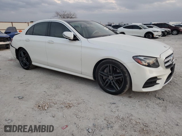 2019 Mercedes-Benz E-Class E 300 with VIN WDDZF4JB1KA512012, listed as a Copart auction lot 46902445 with 59,090 mi miles and Salvage Title. Bid and sale history available at carsss.com. Image 4.