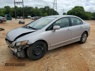 2009 Honda Civic LX z VIN 2HGFA16599H301893, wystawiony jako Copart lot #58815225 z przebiegiem 174 952 mil mil oraz Szkoda całkowita • Salvage title. Historia ofert i sprzedaży dostępna na DreamBid. Obrazek 1.