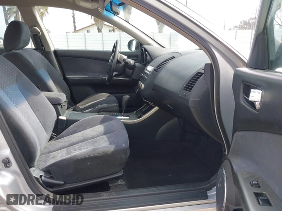 2006 Nissan Altima 2.5 with VIN 1N4AL11D46N438184, listed as a IAAI auction lot 41691180 with 326,541 mi miles. Bid and sale history available at carsss.com. Image 5.