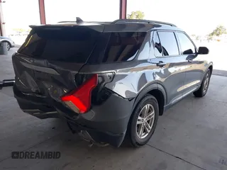 2022 Ford Explorer XLT z VIN 1FMSK7DHXNGB36514, wystawiony jako IAAI lot #42310723 z przebiegiem 44 198 mil mil oraz . Historia ofert i sprzedaży dostępna na DreamBid. Obrazek 4.