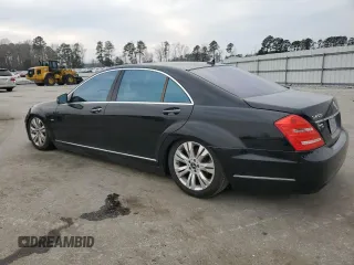 2010 Mercedes-Benz S 400 with VIN WDDNG9FB7AA305219, listed as a Copart auction lot 48508845 with 87,191 mi miles and Clean Title. Bid and sale history available at DreamBid. Image 2.