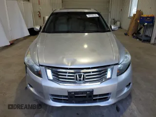 2010 Honda Accord Sdn EX-L with VIN 1HGCP3F88AA024745, listed as a Copart auction lot 84749124 with 180,368 mi miles and Clean Title. Bid and sale history available at carsss.com. Image 5.