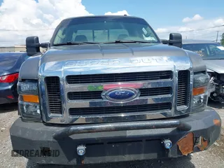 2008 Ford F-250 XL z VIN 1FTSX21R08EC85973, wystawiony jako IAAI lot #42645742 z przebiegiem 191 801 mil mil oraz . Historia ofert i sprzedaży dostępna na DreamBid. Obrazek 12.