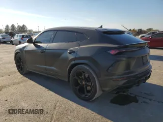 2019 Lamborghini Urus z VIN ZPBUA1ZL5KLA05920, wystawiony jako Copart lot #77093634 z przebiegiem 56 532 mil mil oraz Szkody całkowita. Historia ofert i sprzedaży dostępna na DreamBid. Obrazek 2.