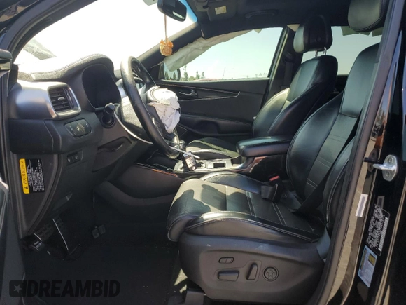 2016 Kia Sorento SXL z VIN 5XYPKDA19GG016449, wystawiony jako Copart lot #56943845 z przebiegiem 72 350 mil mil oraz Szkoda całkowita • Salvage title. Historia ofert i sprzedaży dostępna na DreamBid. Obrazek 7.