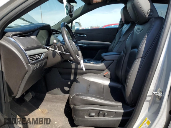 2020 Cadillac XT4 AWD Premium Luxury z VIN 1GYFZDR44LF026447, wystawiony jako Copart lot #53970785 z przebiegiem 118 035 mil mil oraz Szkoda całkowita • Salvage title. Historia ofert i sprzedaży dostępna na DreamBid. Obrazek 7.