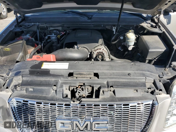 2007 GMC Yukon SLT with VIN 1GKFC13J17R110240, listed as a Copart auction lot 48430385 with 0 mi miles and Salvage Title. Bid and sale history available at carsss.com. Image 12.