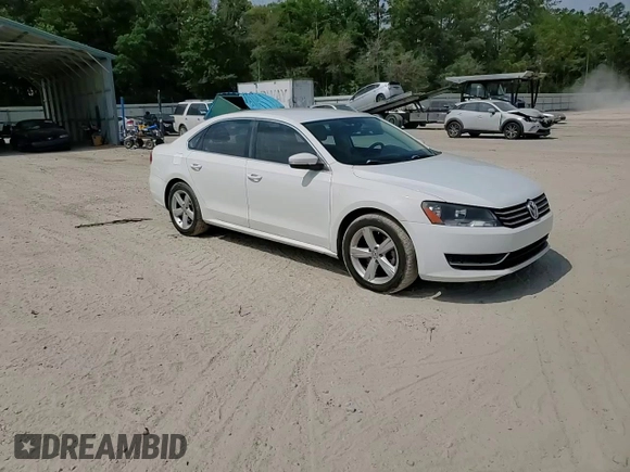 2014 Volkswagen Passat SE z VIN 1VWBT7A34EC075708, wystawiony jako Copart lot #57662405 z przebiegiem 78 077 mil mil oraz Szkoda całkowita • Salvage title. Historia ofert i sprzedaży dostępna na DreamBid. Obrazek 13.
