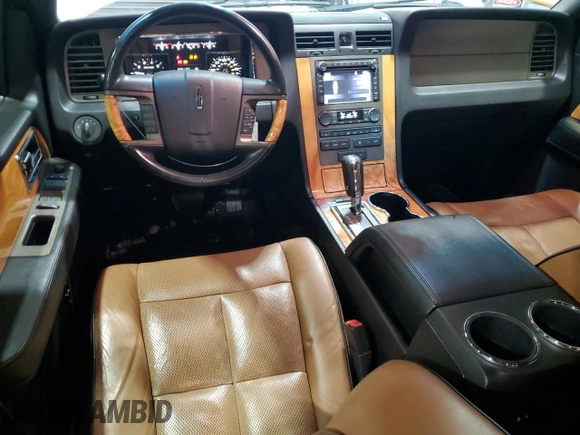 2011 Lincoln Navigator with VIN 5LMJJ2J5XBEJ04114, listed as a Copart auction lot 87755705 with 104,610 mi miles and Salvage title. Bid and sale history available at DreamBid. Image 8.