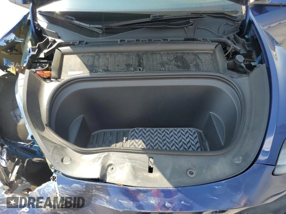 2024 Tesla Model Y with VIN 7SAYGDED0RF102479, listed as a Copart auction lot 55431975 with 23,989 mi miles and Salvage title. Bid and sale history available at DreamBid. Image 12.