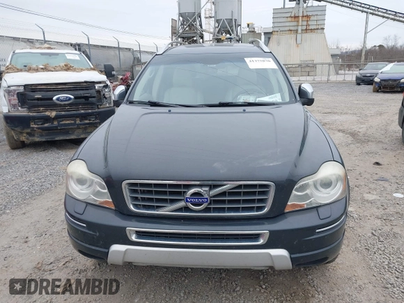 2013 Volvo XC90 Premier Plus with VIN YV4952CY9D1655924, listed as a IAAI auction lot 41375870 with 180,608 mi miles. Bid and sale history available at carsss.com. Image 6.