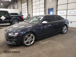 2013 Audi S4 Premium Plus with VIN WAUBGAFL2DA214917, listed as a Copart auction lot 75889624 with 75,982 mi miles and Salvage Title. Bid and sale history available at carsss.com. Image 1.
