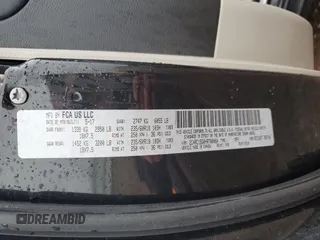 2017 Chrysler Pacifica Touring L z VIN 2C4RC1BG0HR780064, wystawiony jako Copart lot #56213165 z przebiegiem 64 768 mil mil oraz Szkoda całkowita • Salvage title. Historia ofert i sprzedaży dostępna na DreamBid. Obrazek 13.