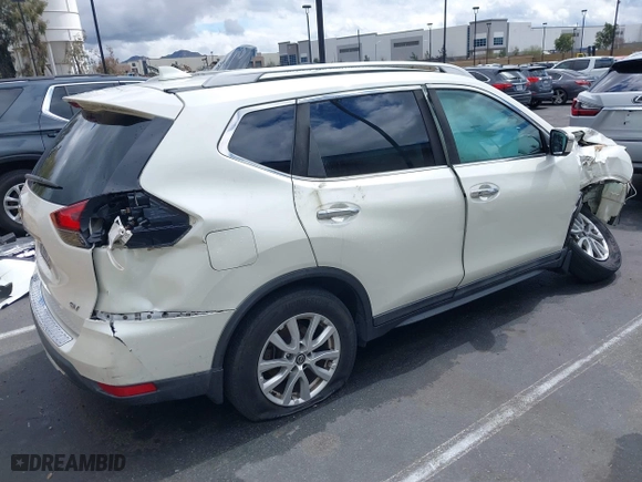 2017 Nissan Rogue S with VIN 5N1AT2MTXHC821253, listed as a IAAI auction lot 41769091 with 88,770 mi miles. Bid and sale history available at carsss.com. Image 4.