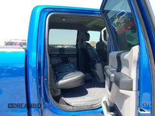 2018 Ford F-150 XL z VIN 1FTEW1CP9JKC79778, wystawiony jako IAAI lot #41990719 z przebiegiem 132 529 mil mil oraz . Historia ofert i sprzedaży dostępna na DreamBid. Obrazek 8.