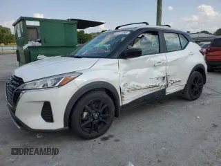 2023 Nissan Kicks SV with VIN 3N1CP5CV9PL567496, listed as a Copart auction lot 60511995 with 27,514 mi miles and Salvage title. Bid and sale history available at DreamBid. Image 1.