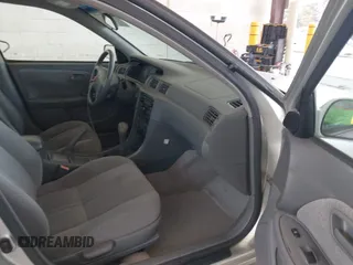 2000 Toyota Camry LE z VIN JT2BF22K2Y0239961, wystawiony jako IAAI lot #42128226 z przebiegiem 154 691 mil mil oraz . Historia ofert i sprzedaży dostępna na DreamBid. Obrazek 5.