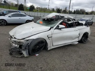 2015 BMW M4 z VIN WBS3U9C57FP967999, wystawiony jako Copart lot #47906424 z przebiegiem Nie podano mil oraz Szkody całkowita. Historia ofert i sprzedaży dostępna na DreamBid. Obrazek 1.
