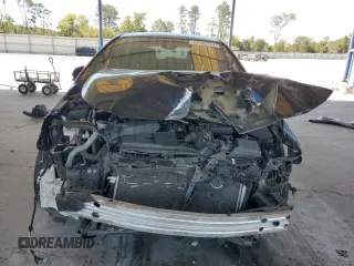 2021 Toyota Corolla Hatchback SE with VIN JTND4MBE6M3112792, listed as a Copart auction lot 70100224 with 97,818 mi miles and Salvage Title. Bid and sale history available at carsss.com. Image 5.