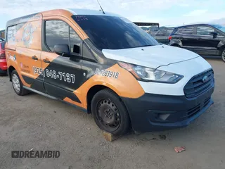 2021 Ford Transit Connect XL z VIN NM0LS7E25M1487560, wystawiony jako IAAI lot #41590152 z przebiegiem 52 341 mil mil oraz . Historia ofert i sprzedaży dostępna na DreamBid. Obrazek 1.