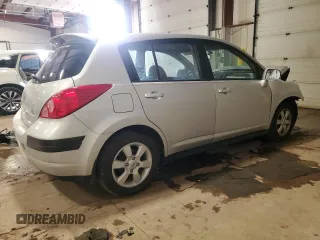 2007 Nissan Versa SL z VIN 3N1BC13E97L459864, wystawiony jako Copart lot #45786195 z przebiegiem Nie podano mil oraz Szkoda całkowita • Salvage title. Historia ofert i sprzedaży dostępna na DreamBid. Obrazek 3.