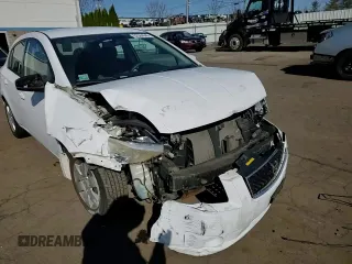 2008 Nissan Sentra 2.0 z VIN 3N1AB61E98L715548, wystawiony jako Copart lot #52384545 z przebiegiem 69 102 mil mil oraz Szkoda całkowita • Salvage title. Historia ofert i sprzedaży dostępna na DreamBid. Obrazek 10.