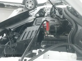 2022 Volkswagen Tiguan SE R-Line Black с VIN 3VV8B7AX6NM027050, выставлен на аукционе IAAI как лот 42463714 с пробегом 45 303 миль миль и . История ставок и продаж доступна на DreamBid. Изображение 19.