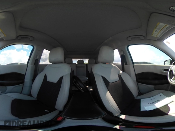 2019 Jeep Compass Latitude с VIN 3C4NJCBB2KT676877, выставлен на аукционе IAAI как лот 40476887 с пробегом Не указан миль и . История ставок и продаж доступна на DreamBid. Изображение 18.