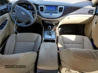 2009 Hyundai Genesis with VIN KMHGC46E09U061317, listed as a Copart auction lot 51683015 with 89,749 mi miles and Non Repairable. Bid and sale history available at DreamBid. Image 8.