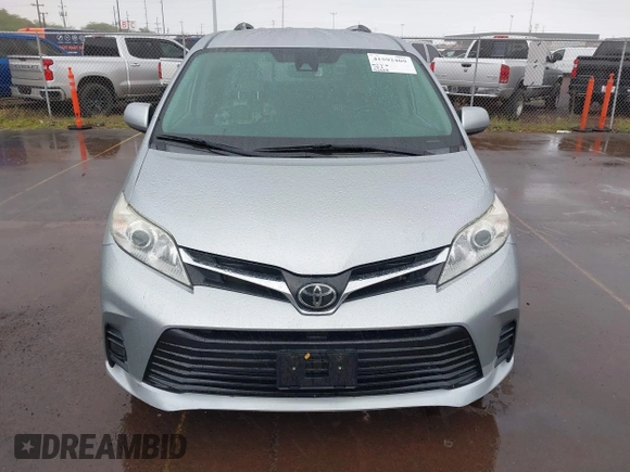 2020 Toyota Sienna LE Auto Access Seat z VIN 5TDKZ3DC2LS053563, wystawiony jako IAAI lot #41592409 z przebiegiem 55 128 mil mil oraz . Historia ofert i sprzedaży dostępna na DreamBid. Obrazek 6.