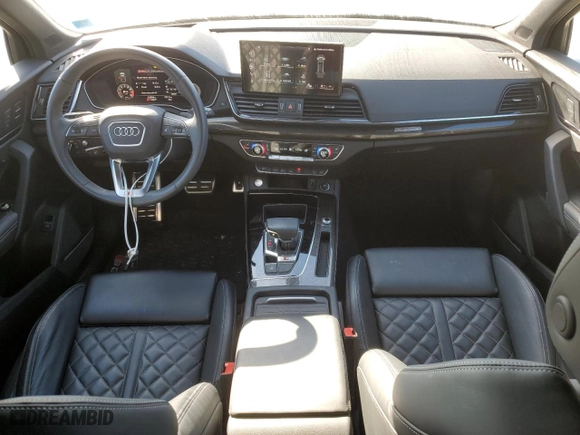 2023 Audi SQ5 Sportback Prestige with VIN WA134AFY0P2040785, listed as a Copart auction lot 77425304 with NaN miles and Salvage Title. Bid and sale history available at carsss.com. Image 8.