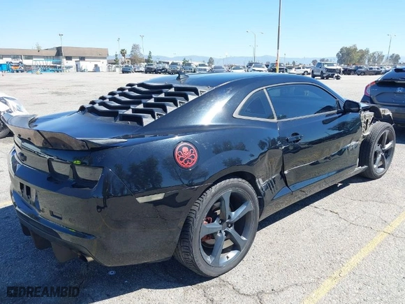 2013 Chevrolet Camaro LT with VIN 2G1FC1E30D9128690, listed as a IAAI auction lot 41856470 with 139573 miles. Bid and sale history available at carsss.com. Image 4.