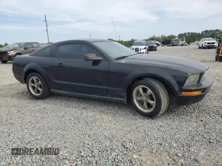 2008 Ford Mustang Deluxe with VIN 1ZVHT80N485154386, listed as a Copart auction lot 53885025 with 164,818 mi miles and Salvage Title. Bid and sale history available at DreamBid. Image 4.