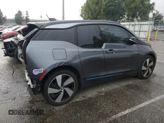 2019 BMW i3 with VIN WBY8P2C59K7E52090, listed as a Copart auction lot 44561454 with 0 mi miles. Bid and sale history available at carsss.com. Image 3.