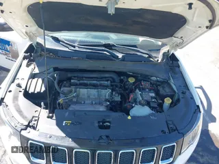 2018 Jeep Compass Sport with VIN 3C4NJCAB1JT151759, listed as a IAAI auction lot 41896340 with 121,804 mi miles. Bid and sale history available at carsss.com. Image 10.