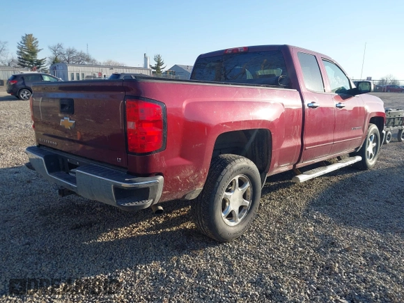 2015 Chevrolet Silverado 1500 LT with VIN 1GCRCREC2FZ354466, listed as a IAAI auction lot 41751329 with 134,690 mi miles. Bid and sale history available at carsss.com. Image 4.
