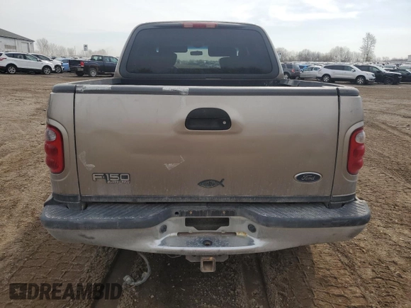 2003 Ford F-150 XLT with VIN 1FTRW07L23KB31882, listed as a Copart auction lot 53137605 with 175,721 mi miles and Clean Title. Bid and sale history available at carsss.com. Image 6.