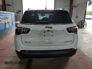 2024 Jeep Compass Limited с VIN 3C4NJDCN2RT176632, выставлен на аукционе Copart как лот 61791185 с пробегом 5 198 миль миль и Списание • Salvage title. История ставок и продаж доступна на DreamBid. Изображение 6.