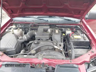 2004 Chevrolet Colorado 1SB LS Z85 with VIN 1GCDT136348144163, listed as a IAAI auction lot 41666368 with 152,719 mi miles. Bid and sale history available at carsss.com. Image 10.